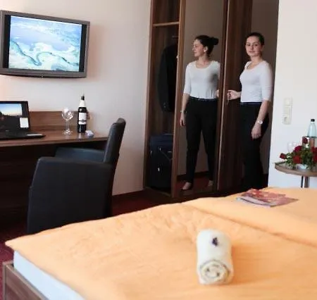 Restaurant Zum Hollengrund 4*